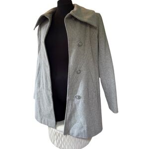 Chic / Edgy Grey Coat